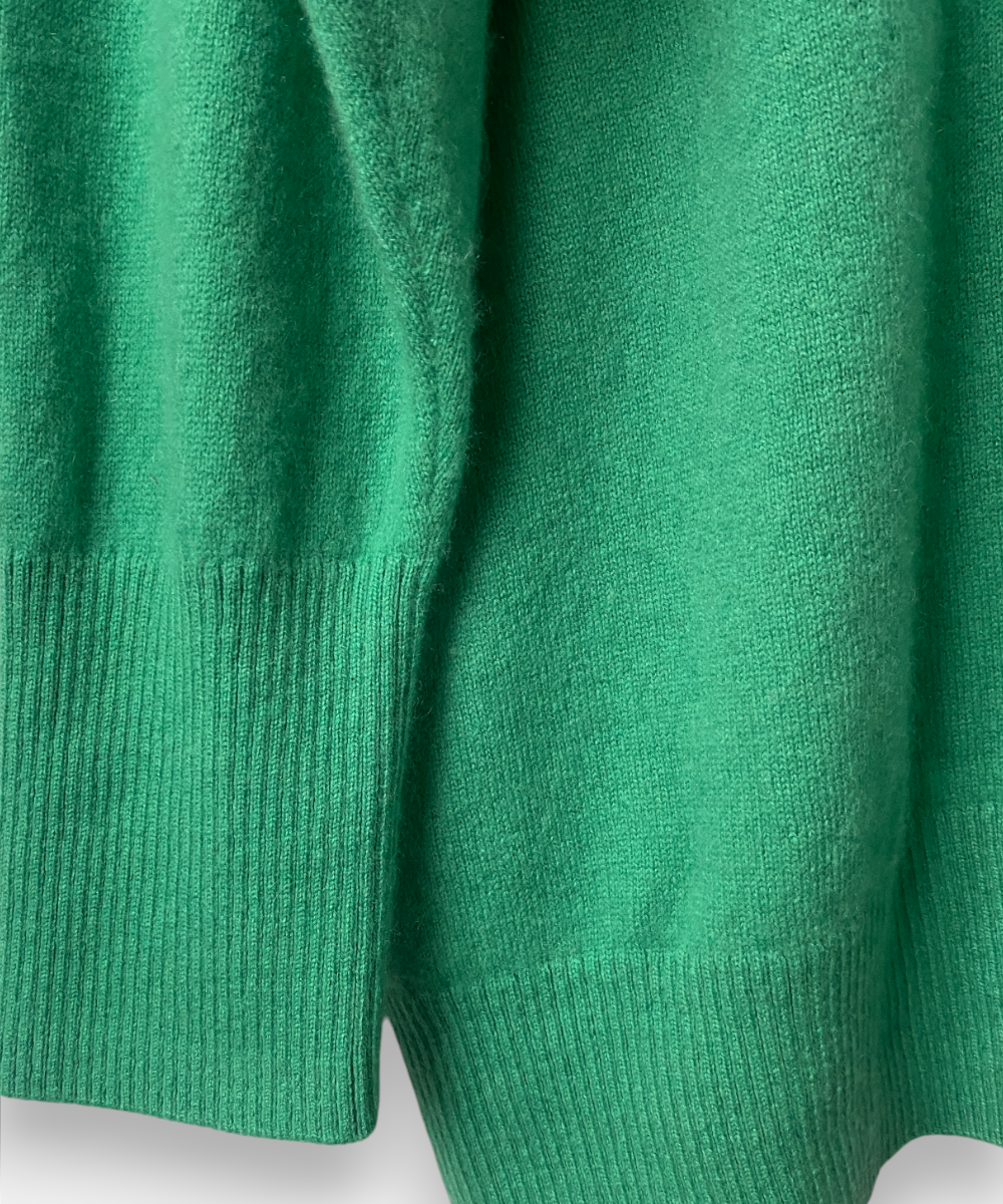 Secondhand cashmere jumper