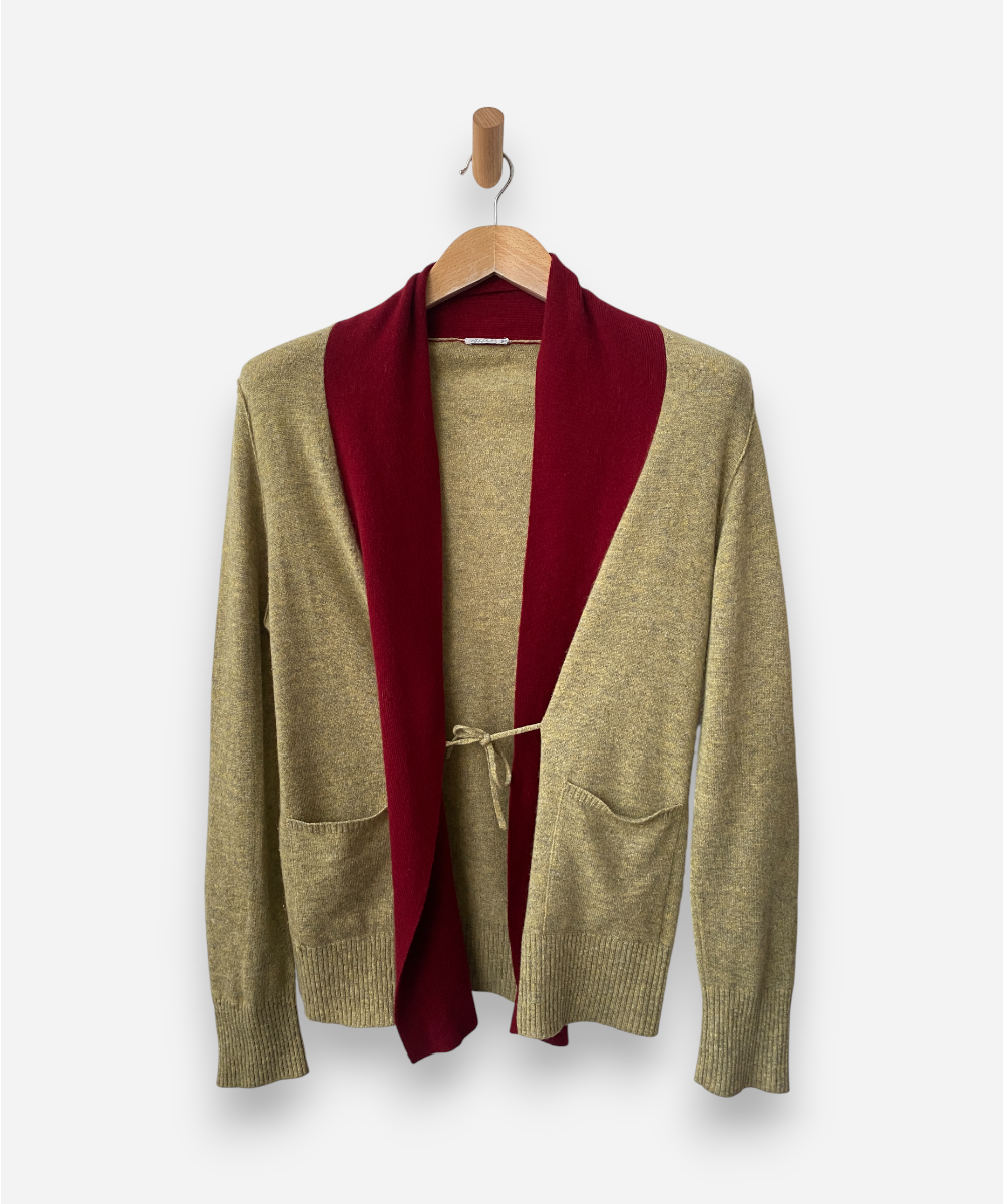 Secondhand cashmere cardigan