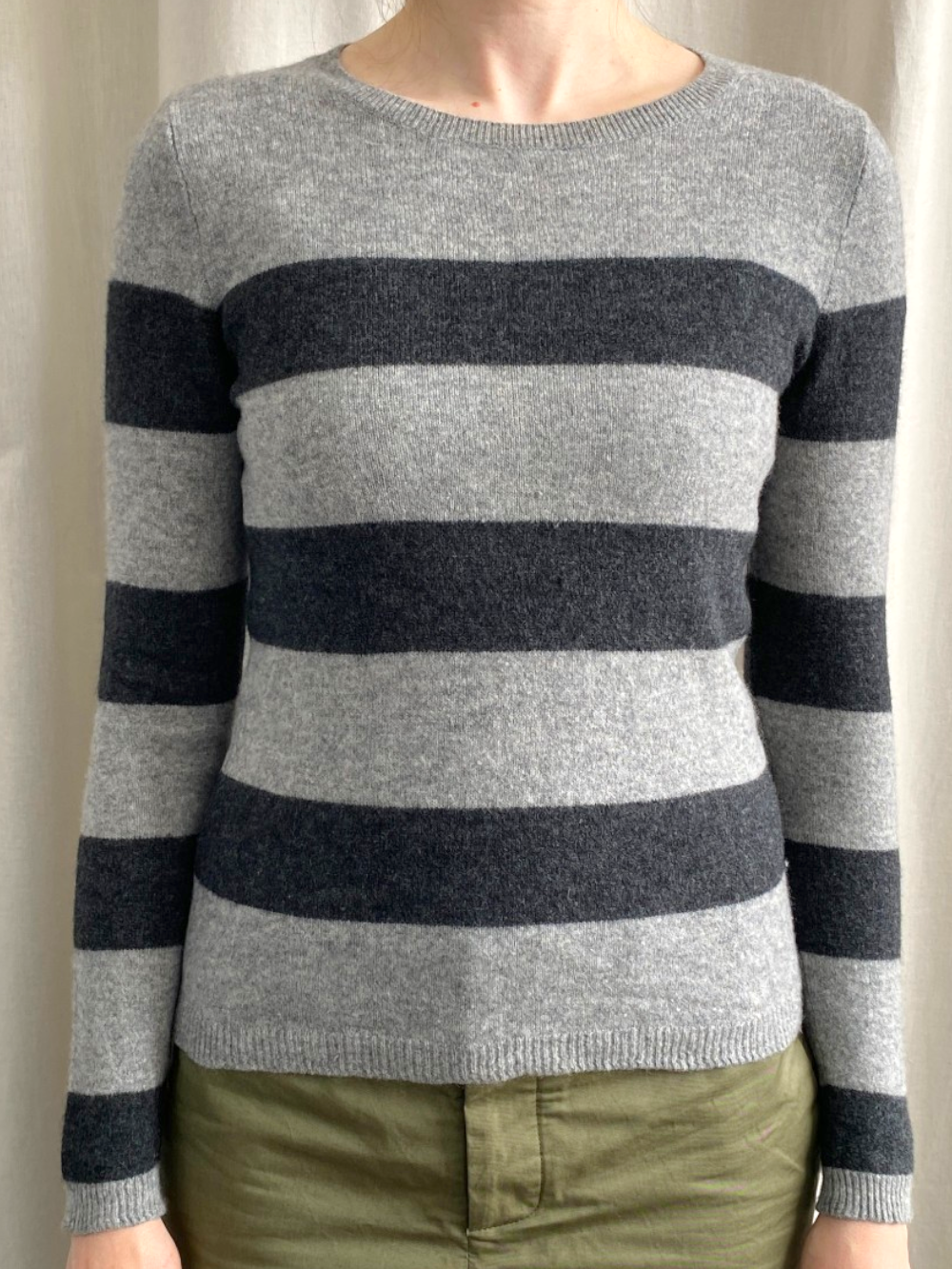 Secondhand cashmere jumper