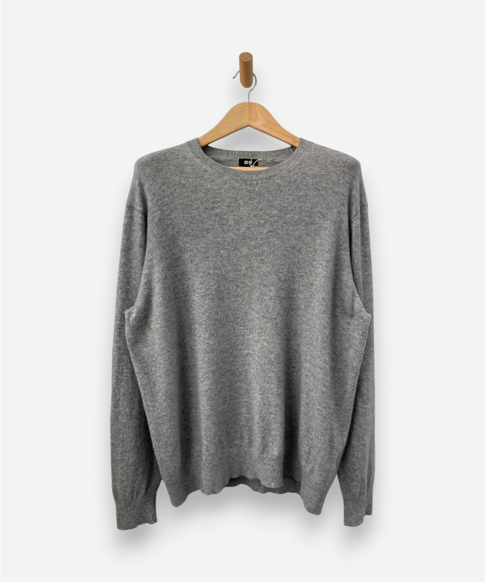 Grey Cashmere Crew Neck Jumper by UNIQLO