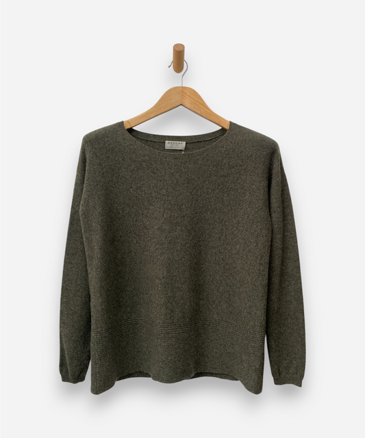 Secondhand cashmere crew neck jumper