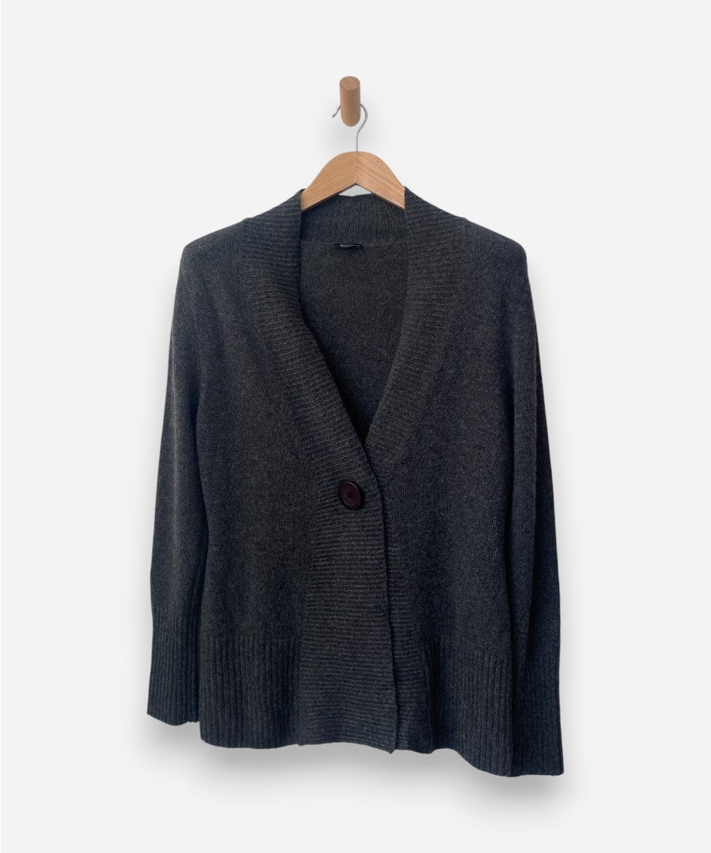 Secondhand cashmere cardigan