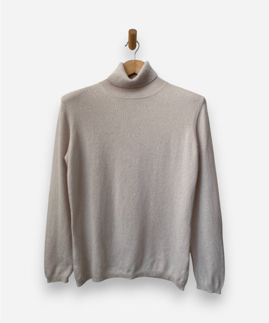 Secondhand cashmere jumper
