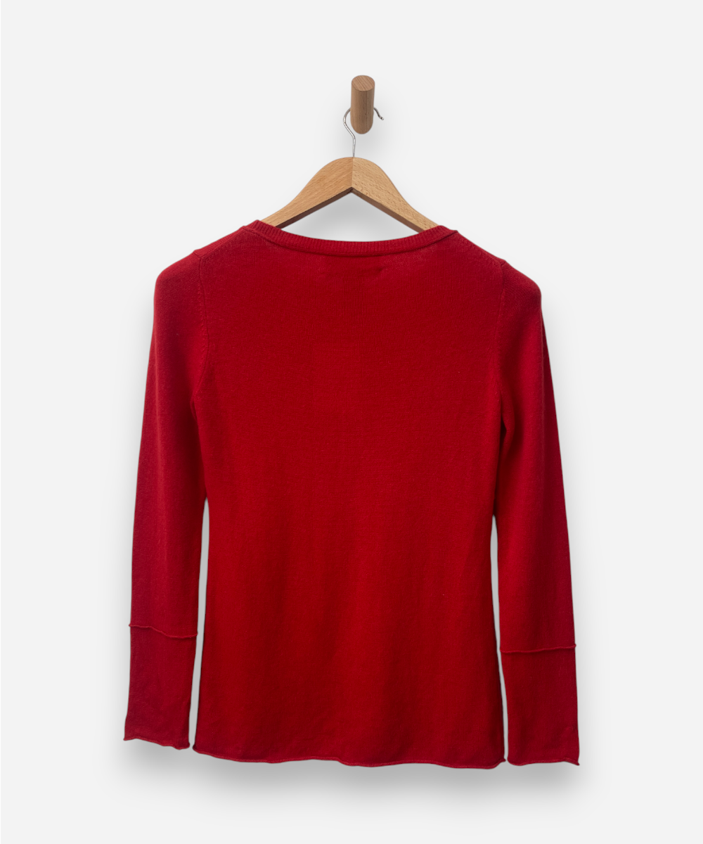 Secondhand cashmere jumper