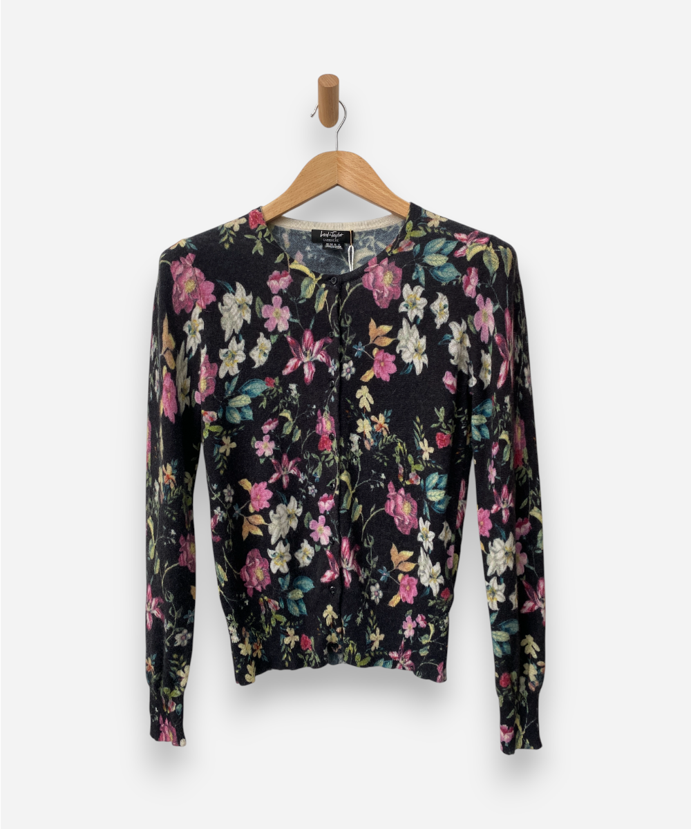 Secondhand cashmere cardigan