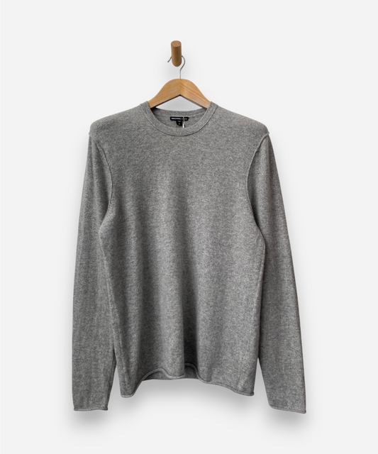 Secondhand cashmere jumper