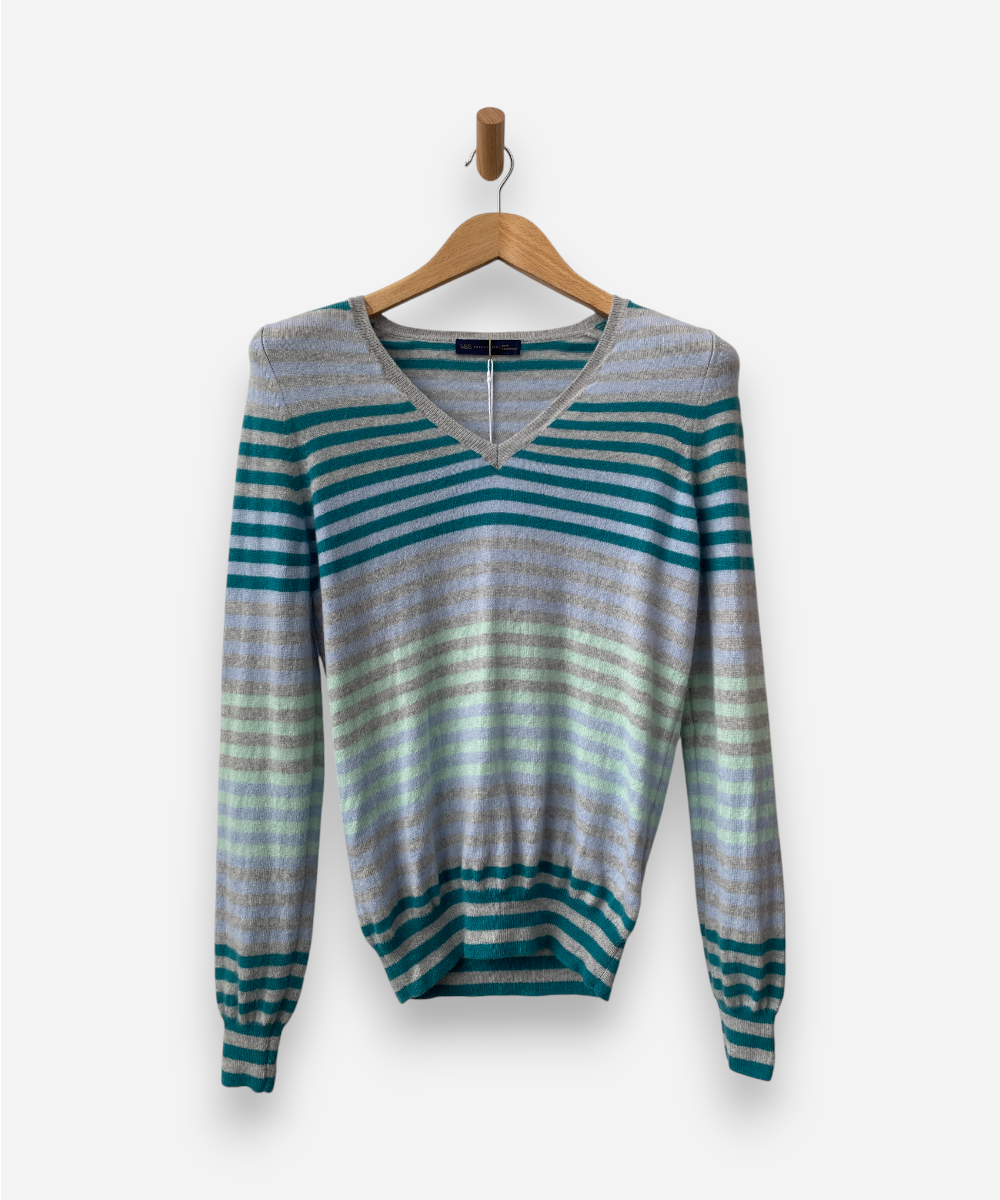 Secondhand cashmere jumper