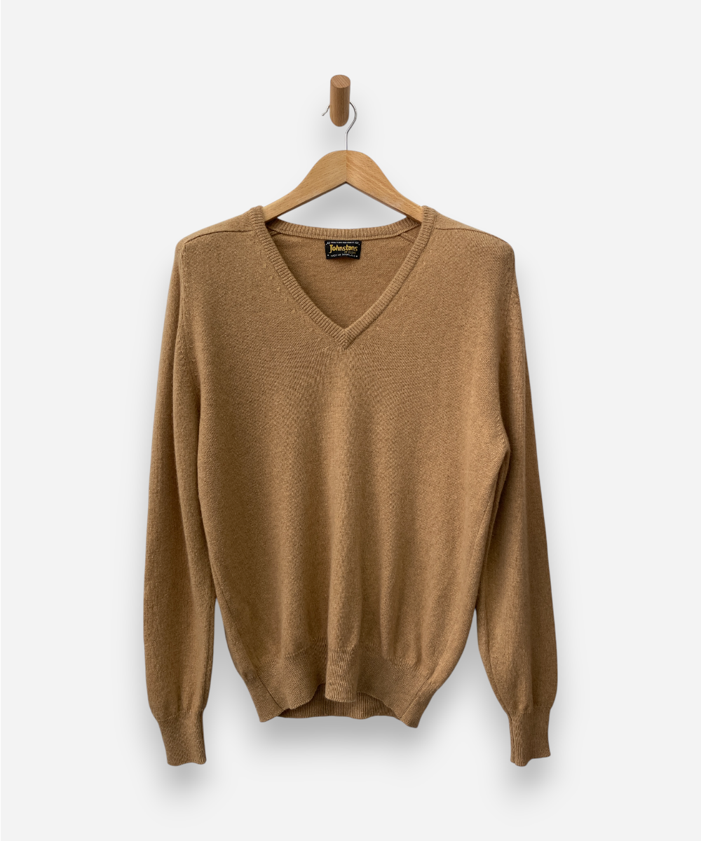 Secondhand cashmere jumper