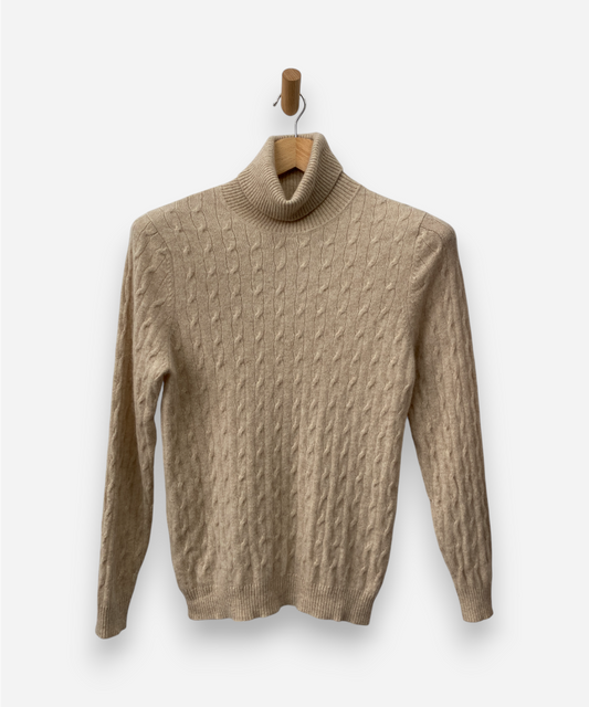 Secondhand cashmere jumper