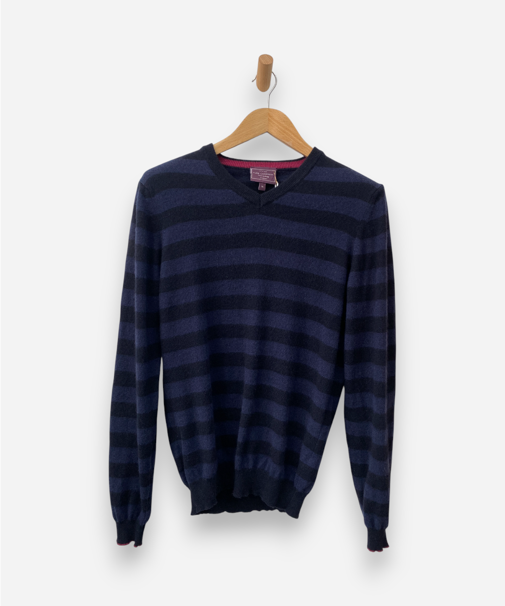 Secondhand cashmere jumper