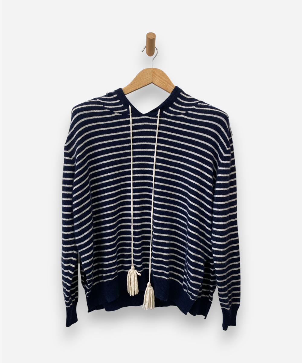 Secondhand cashmere jumper