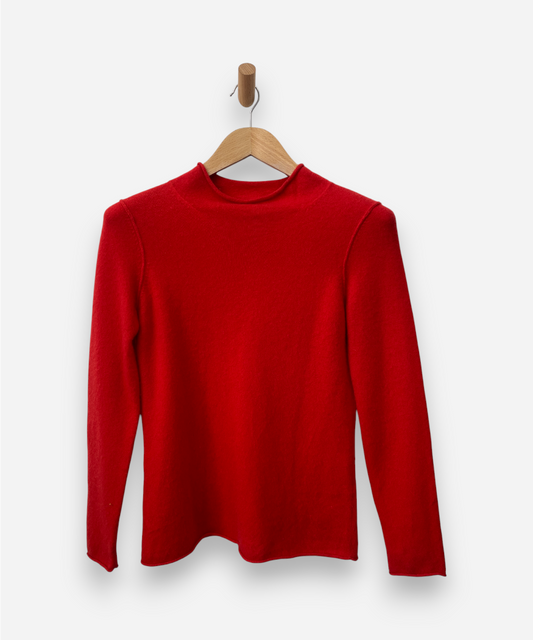 Secondhand cashmere jumper