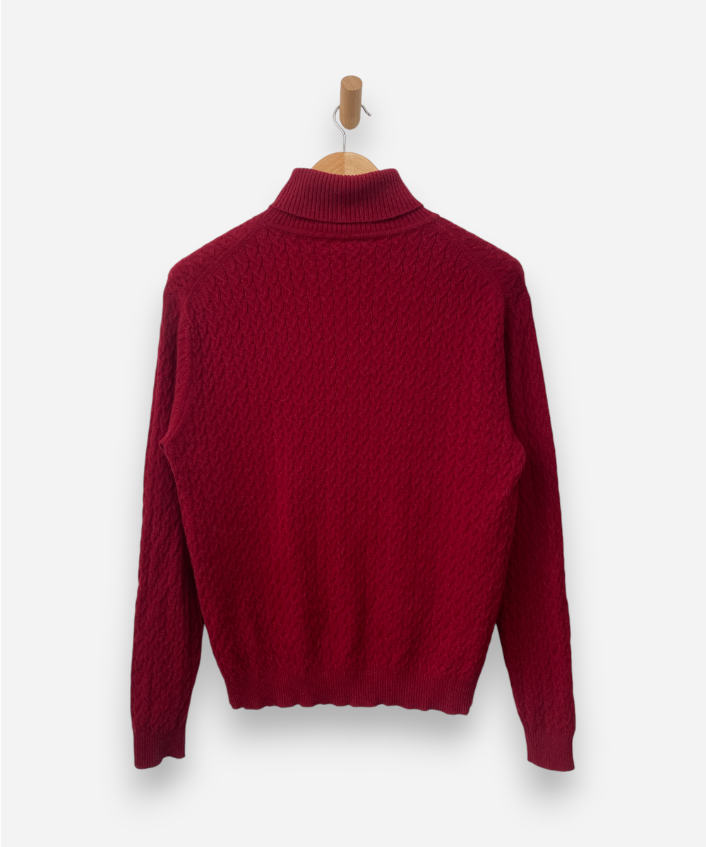 Secondhand cashmere jumper