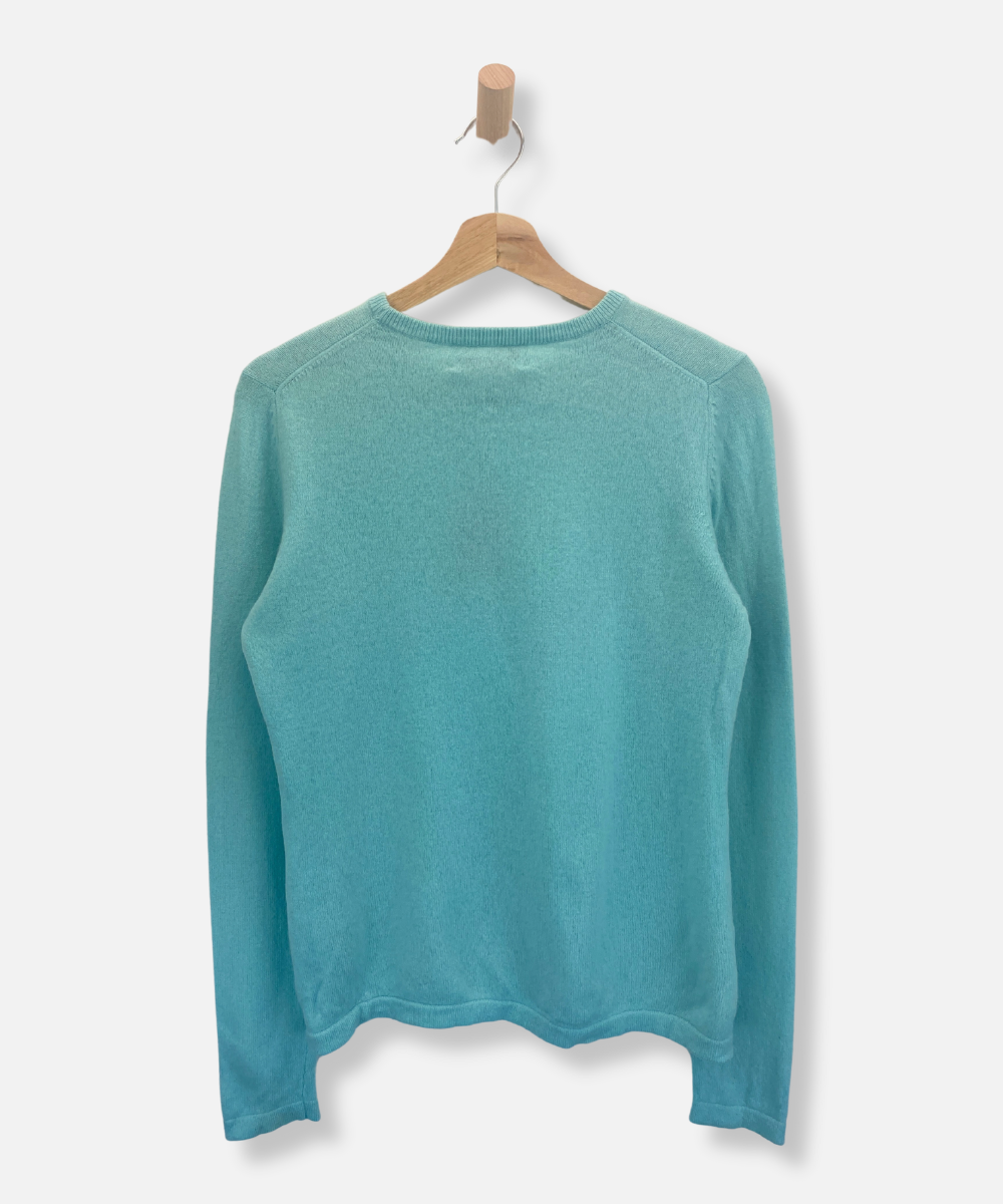 Secondhand cashmere jumper