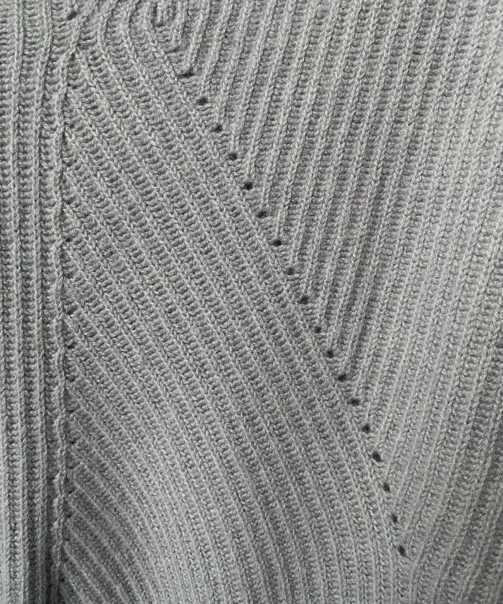 Secondhand cashmere jumper