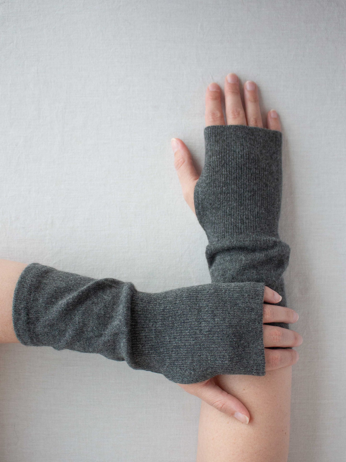 Recycled cashmere hand warmers