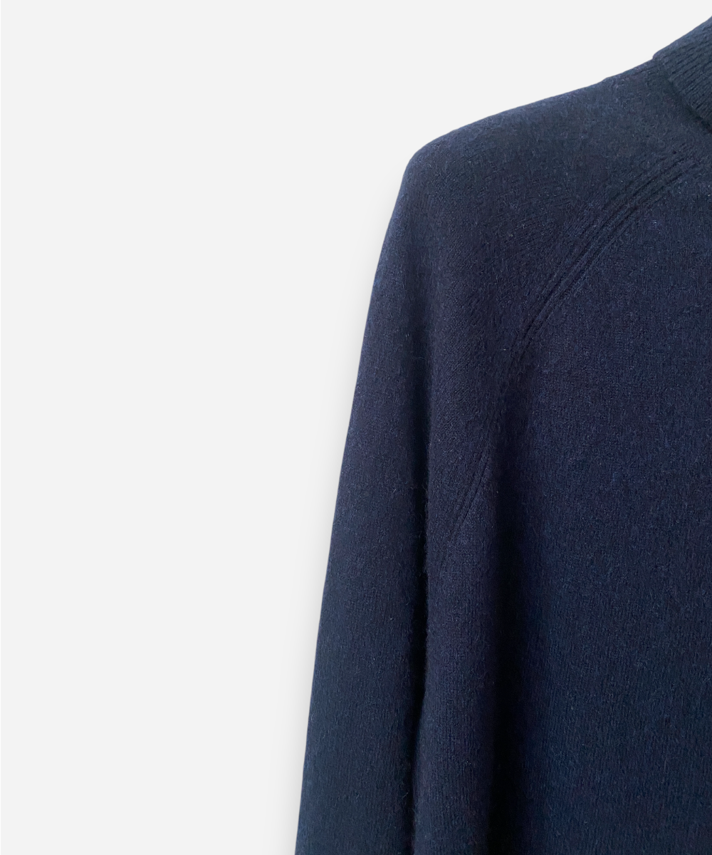 Secondhand cashmere jumper