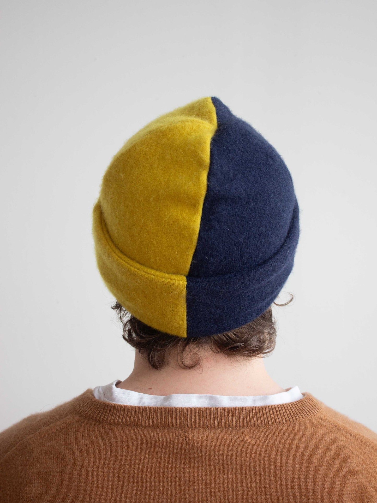 Recycled cashmere beanie hat