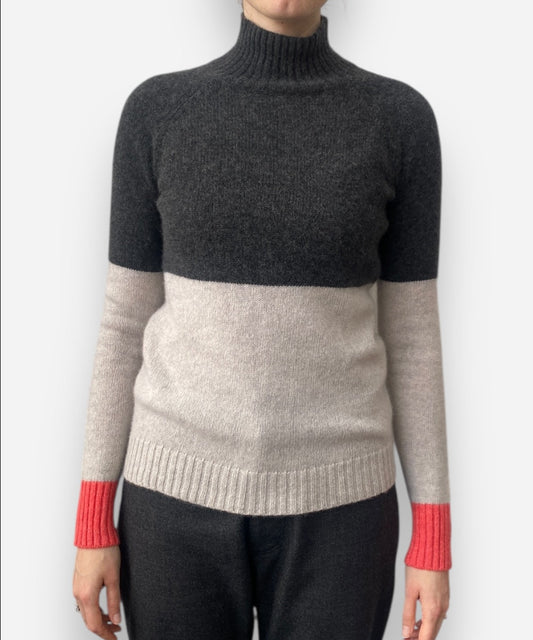 Secondhand cashmere jumper