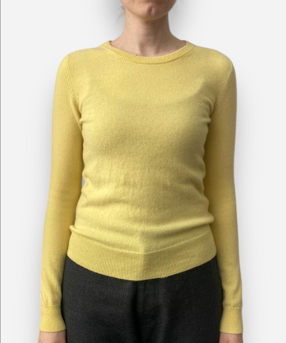 Secondhand cashmere jumper