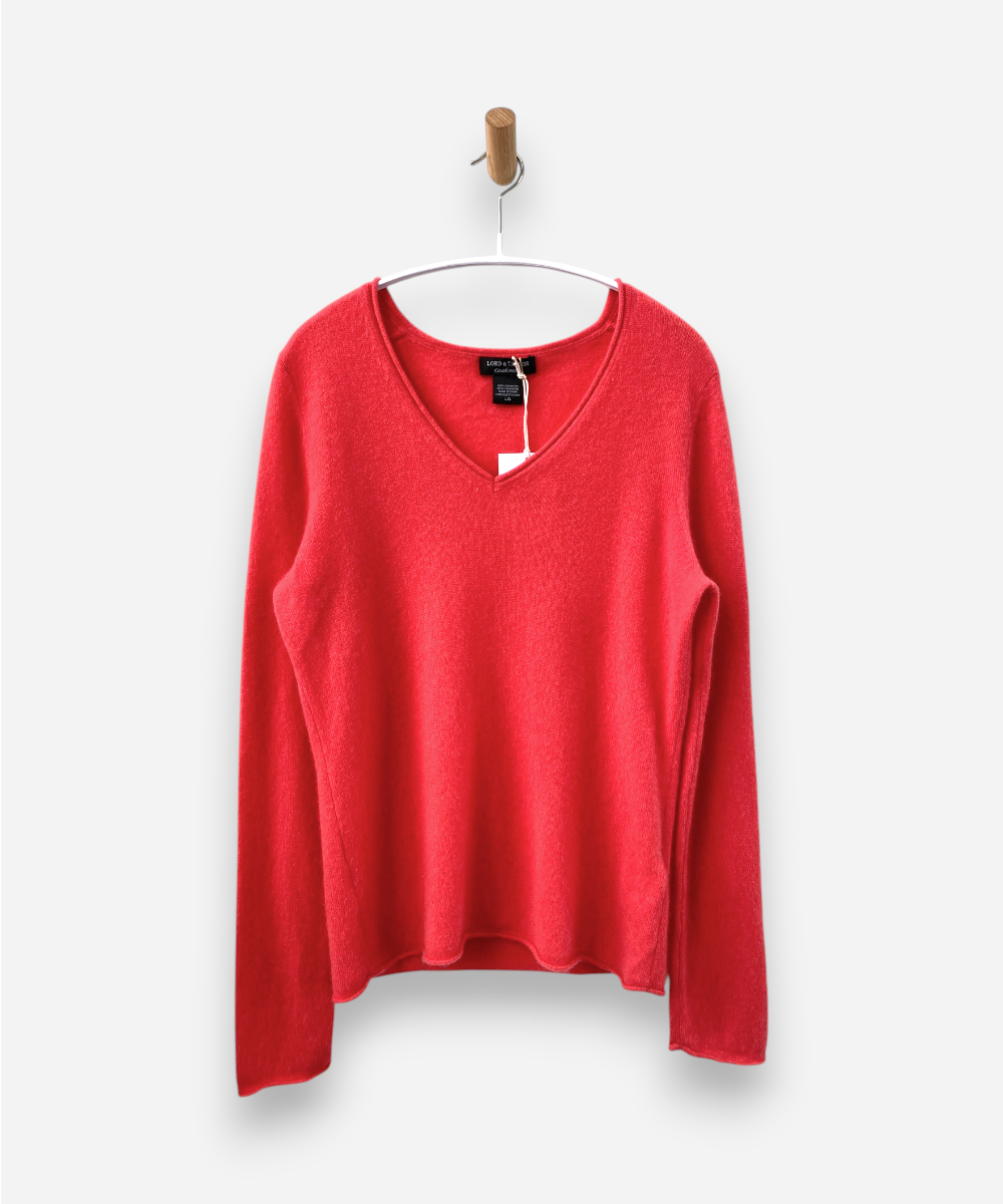 Pink Cashmere V Neck Jumper by Lord & Taylor
