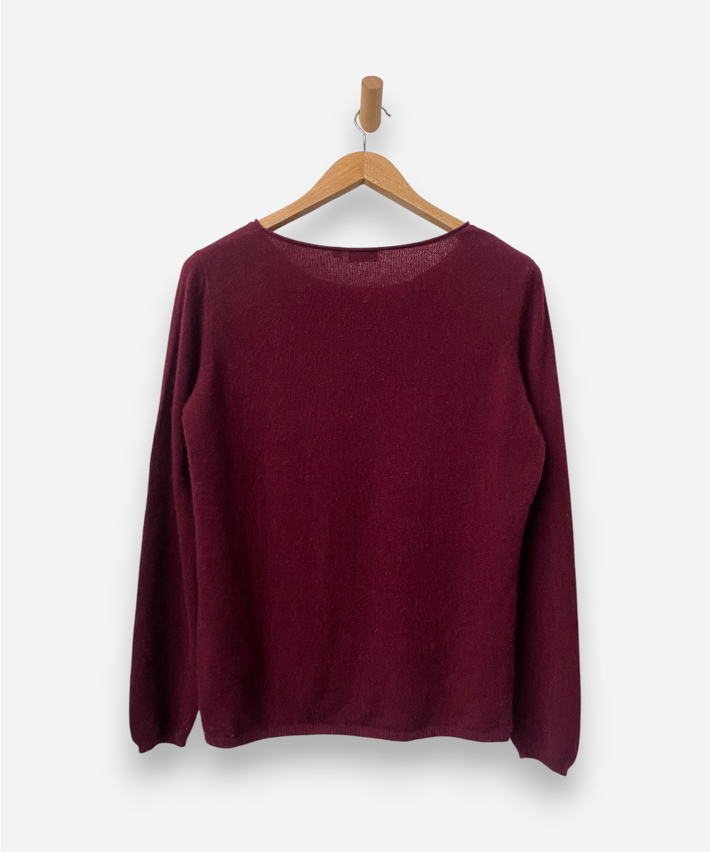 Secondhand cashmere jumper