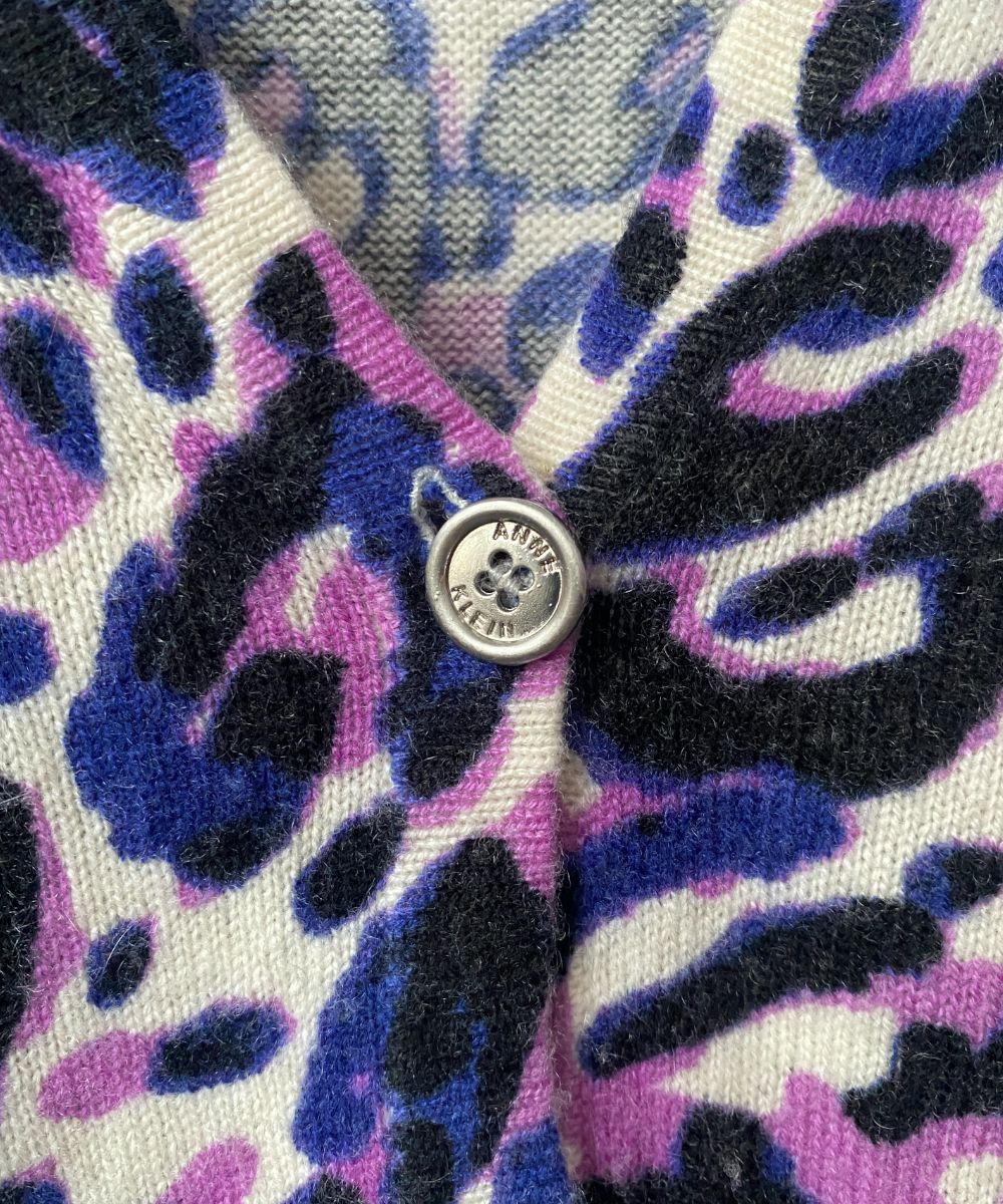 Secondhand cashmere cardigan