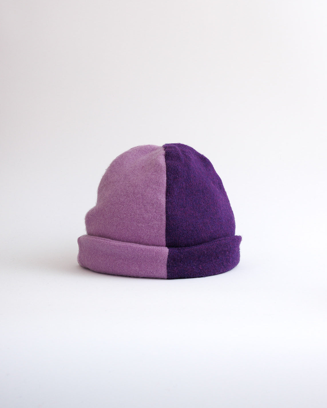 Recycled cashmere beanie hat
