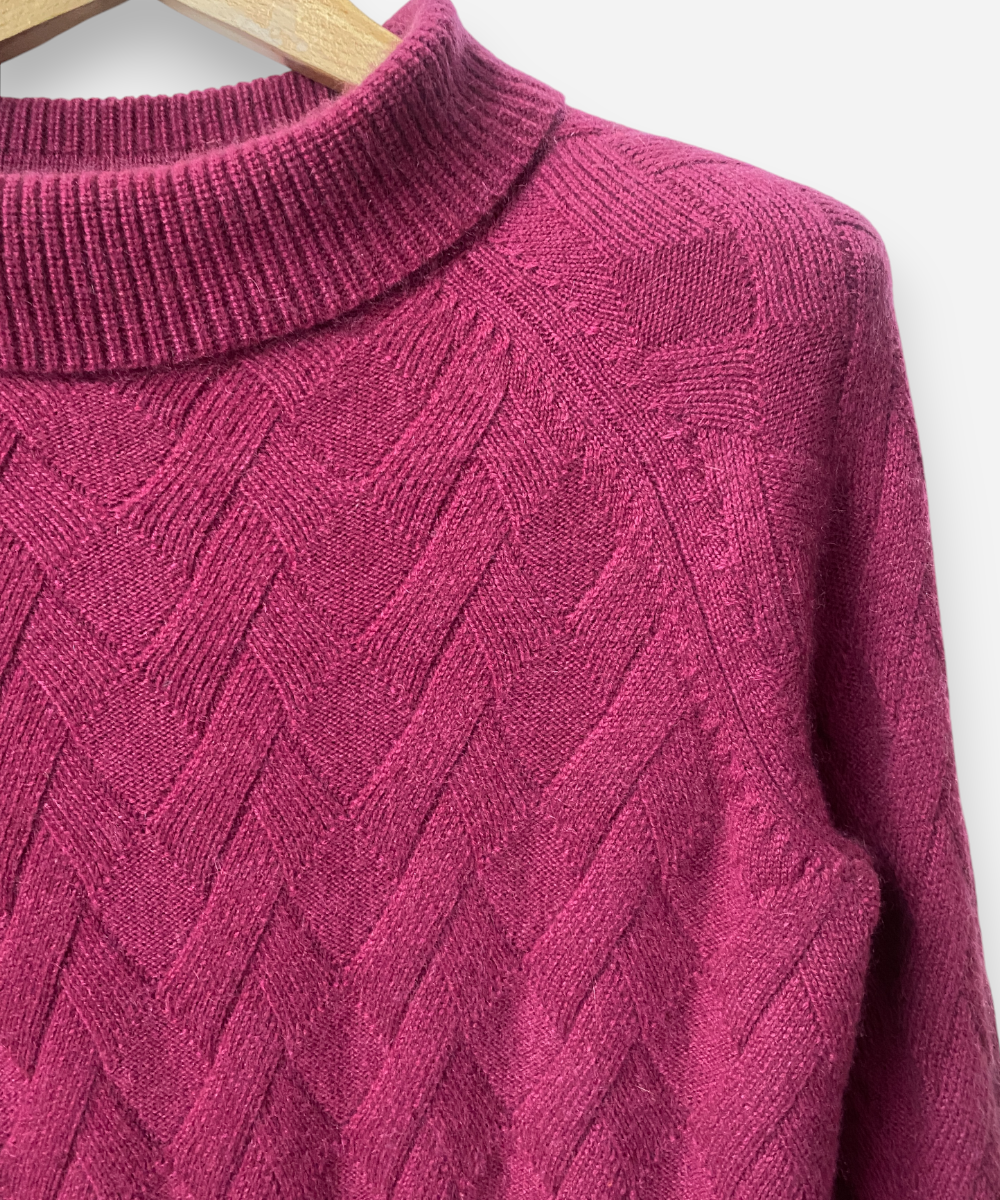 Secondhand cashmere jumper