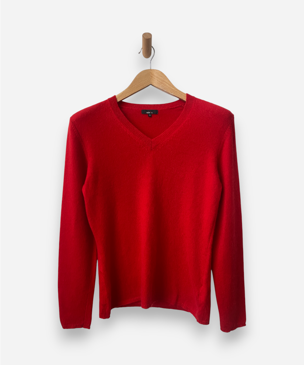 Secondhand cashmere jumper