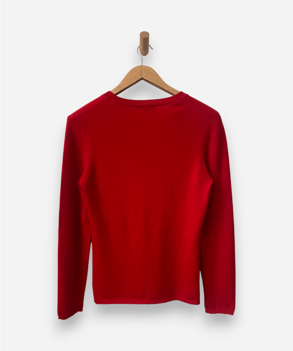 Secondhand cashmere jumper