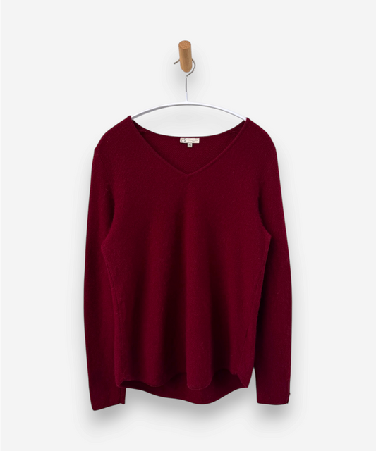 Red Cashmere V Neck Jumper 