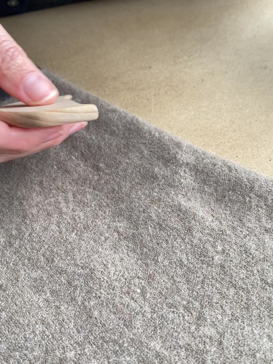 Cashmere Comb in action